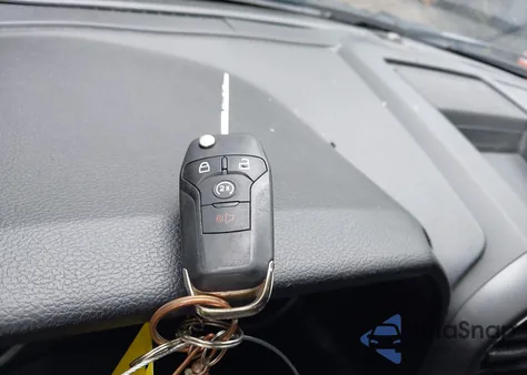 2017 Ford F-150 Xlt из США, поврежденный, VIN 1FTEW1EG0HFB15769